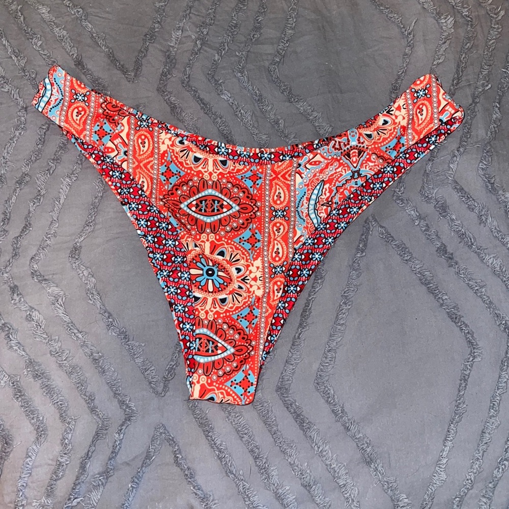 SHEIN Cheeky Swimsuit Bottoms